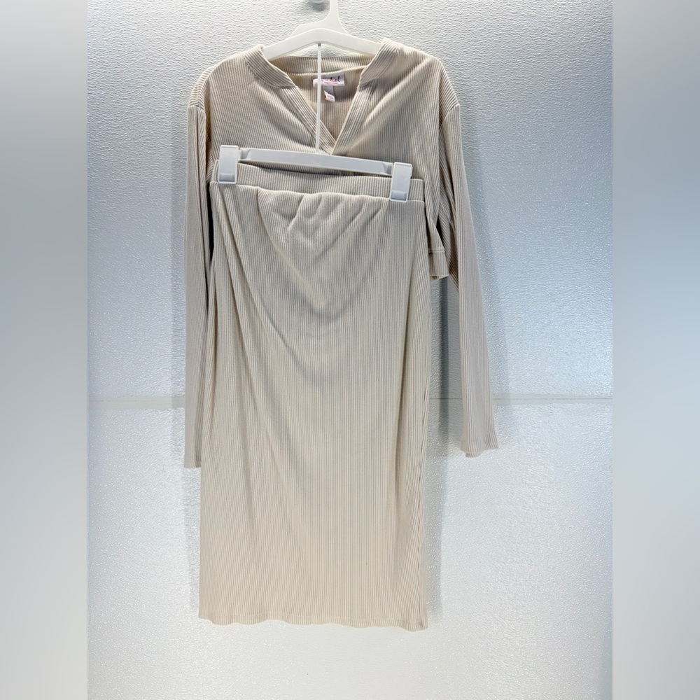 Isabel Maternity XS Ribbed Knit Top &‎ Midi Skirt Set Cream Nursing Friendly - Picture 4 of 17